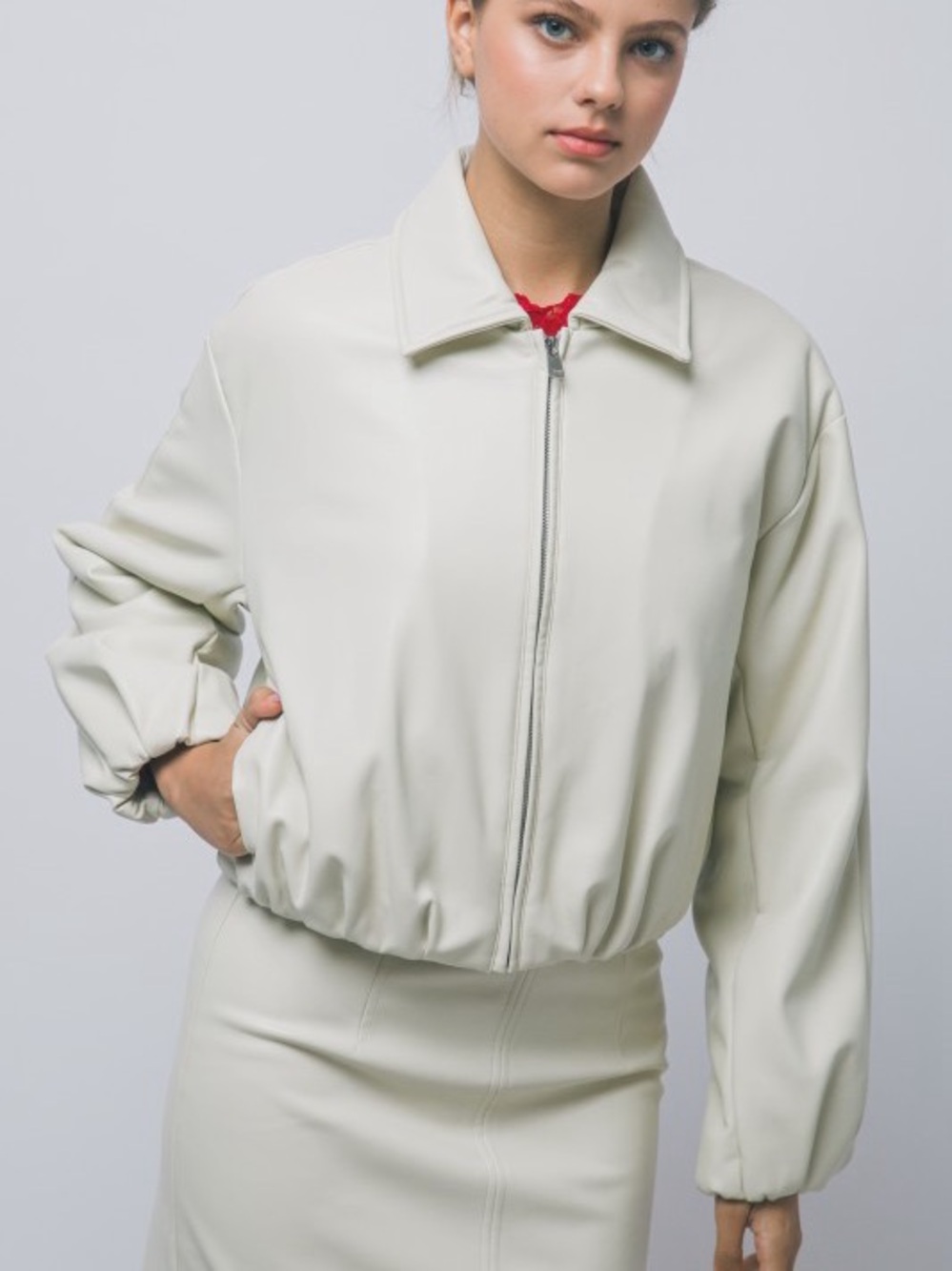 Women's Cream Zip-Front Bomber Jacket JK82408TR